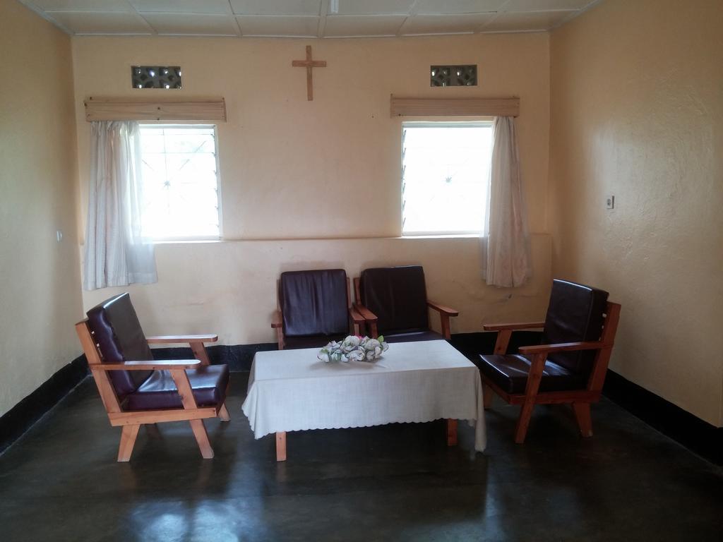 Home Saint Jean Kibuye Εξωτερικό φωτογραφία